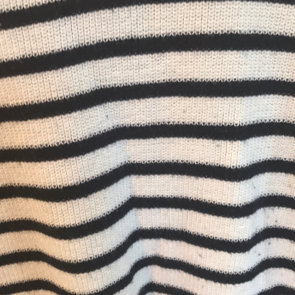 Loft sweater - Picture 3 of 3